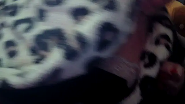 Playful MILF Demi online show from 12-19-25, 05:09