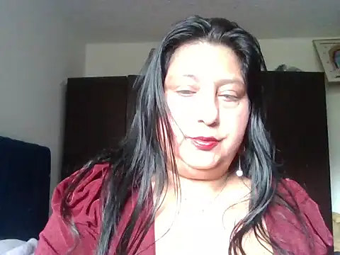 Karina Betherlsen online show from 10-12-25, 05:56