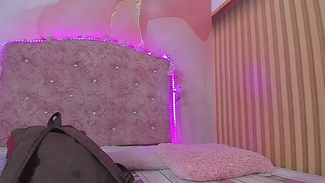 Malory  Jones online show from 01-08-26, 06:43