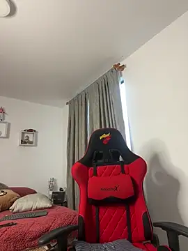 Ezzio Scolaro online show from 02-13-26, 10:17