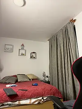 Ezzio Scolaro online show from 02-20-26, 01:35