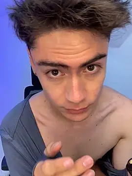 Sam Clark online show from 10-15-25, 04:01