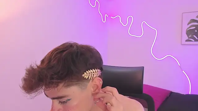 Sam Clark online show from 11-07-25, 03:17