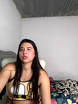 Lia Jhonson  online show from 11-20-25, 03:12