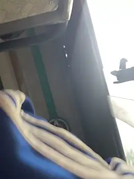 Lia Jhonson  online show from 11-21-25, 11:42