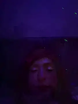 JullieWinduk online show from 10-03-25, 10:29