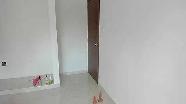 talianasweet03 online show from 11-19-25, 05:57