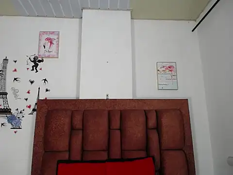 vauroraper online show from 11-12-25, 12:00