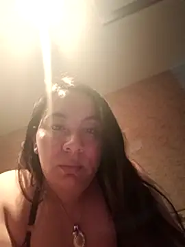 Snapshot of Hatria_Nuu chatting on 10-31-25, 01:17 Hatria Nuu online show from 10-31-25, 01:17