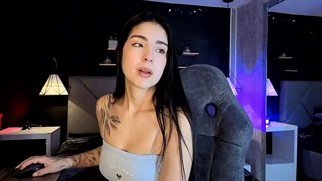 Snapshot of giapearl25 chatting on 11-07-25, 01:22 giapearl25 online show from 11-07-25, 01:22