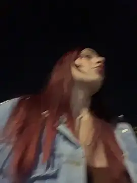 Snapshot of iisabella09 chatting on 03-17-26, 05:55 iisabella09 online show from 03-17-26, 05:55