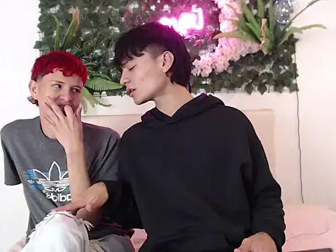 Snapshot of alex_russo__ chatting on 11-08-25, 04:01 alex russo online show from 11-08-25, 04:01