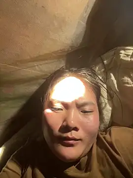 Beautiful-light22 online show from 10-11-25, 04:55