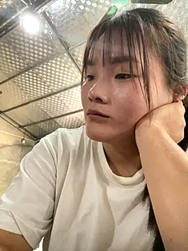 Beautiful-light22 online show from 10-25-25, 01:24