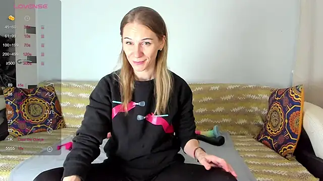 Amalia Mio online show from 01-11-26, 08:41