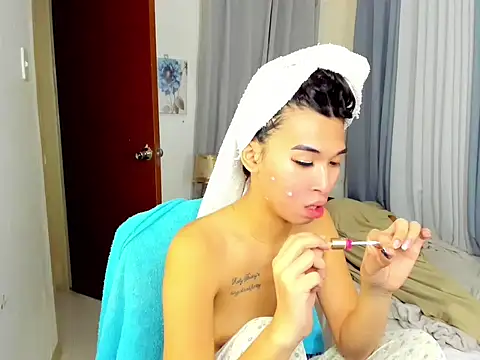 Yourdreamgoddess online show from 11-06-25, 05:14