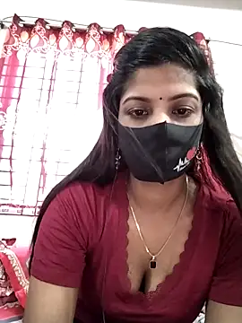 Snapshot of Queen-Any chatting on 10-10-25, 02:32 Queen-Any online show from 10-10-25, 02:32