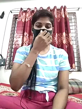 Snapshot of Queen-Any chatting on 10-12-25, 03:22 Queen-Any online show from 10-12-25, 03:22