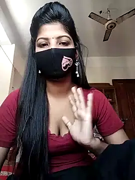 Snapshot of Queen-Any chatting on 10-14-25, 02:01 Queen-Any online show from 10-14-25, 02:01