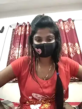 Snapshot of Queen-Any chatting on 11-10-25, 06:18 Queen-Any online show from 11-10-25, 06:18