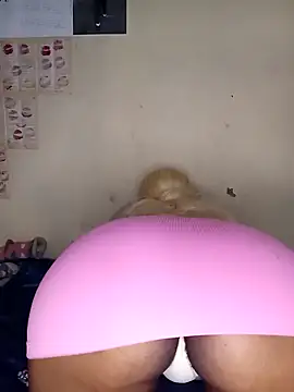 FreakieKay online show from 10-14-25, 07:14