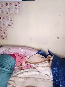 FreakieKay online show from 10-15-25, 09:26