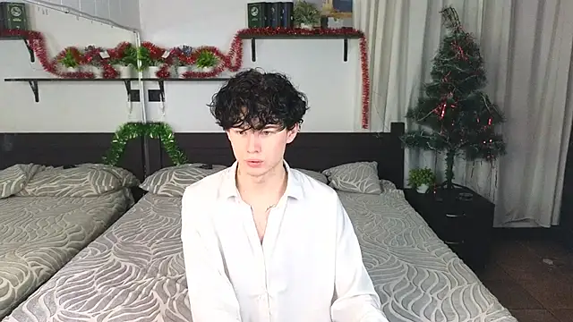 Cute Mike online show from 01-11-26, 01:05