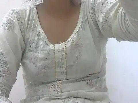 Joya 7 online show from 10-15-25, 02:55