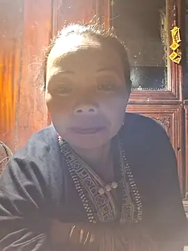 miomio-12 online show from 11-05-25, 12:38