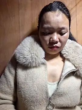 miomio-12 online show from 02-14-26, 03:09