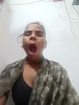 Pabitra cute online show from 10-10-25, 11:15