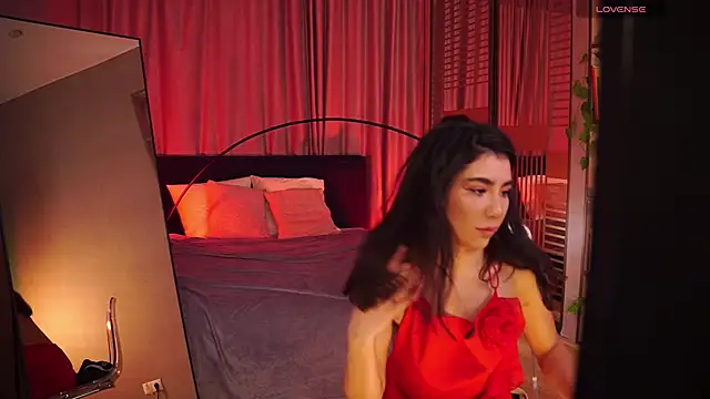 Snapshot of YokoKoko_ chatting on 12-16-25, 05:34 YokoKoko online show from 12-16-25, 05:34