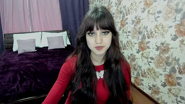 TiffanyYounge online show from 10-14-25, 10:49