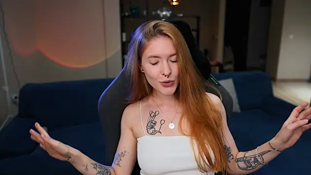 Snapshot of SsonicPorn chatting on 10-05-25, 03:10 SsonicPorn online show from 10-05-25, 03:10