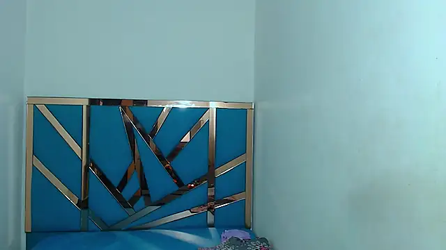 monserrath bitch naughty online show from 12-19-25, 07:15