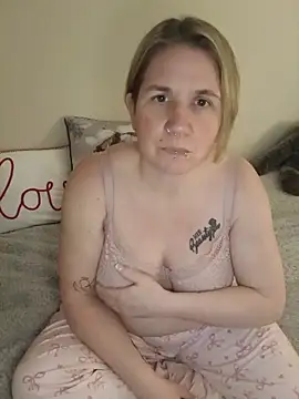 LaceyWestxx online show from 03-04-26, 06:25