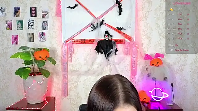 JeeringTickler online show from 11-01-25, 06:10