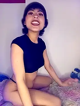 Snapshot of Eva_Feller69 chatting on 10-15-25, 10:10 Eva Feller69 online show from 10-15-25, 10:10