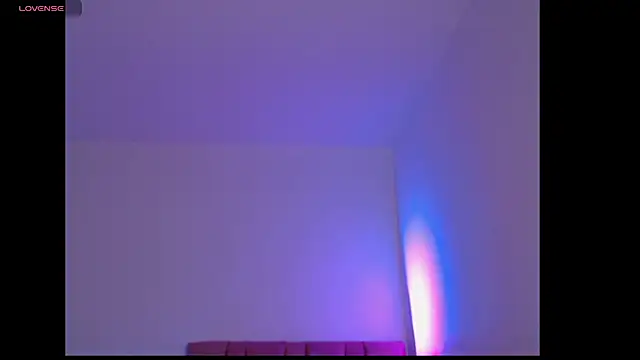 Snapshot of Eva_Feller69 chatting on 10-24-25, 07:10 Eva Feller69 online show from 10-24-25, 07:10