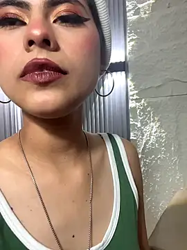 Snapshot of Eva_Feller69 chatting on 11-12-25, 03:07 Eva Feller69 online show from 11-12-25, 03:07