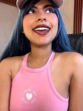 Snapshot of Eva_Feller69 chatting on 11-15-25, 07:10 Eva Feller69 online show from 11-15-25, 07:10