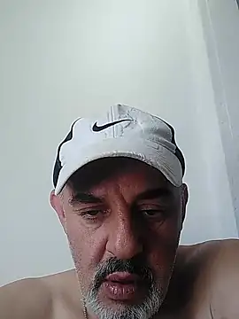 Snapshot of sexyviejito chatting on 11-23-25, 07:13 sexyviejito online show from 11-23-25, 07:13