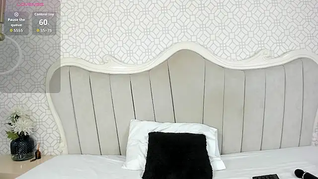 MarcelaCortes online show from 03-31-26, 09:37