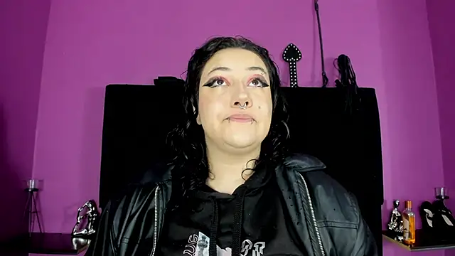 SabbathSinclair online show from 11-17-25, 11:38