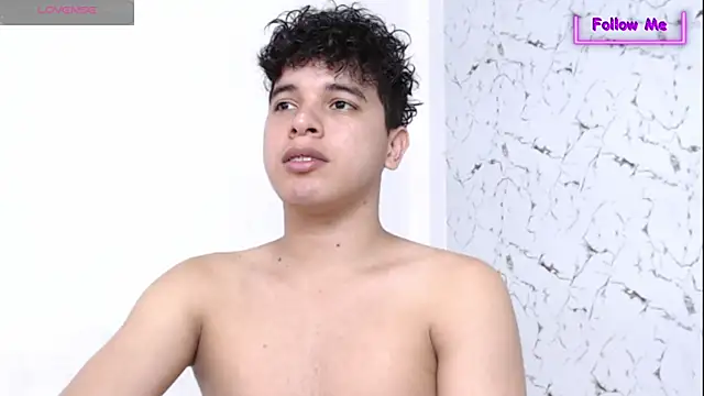 Snapshot of Dominic_king7 chatting on 11-01-25, 10:01 Dominic king7 online show from 11-01-25, 10:01