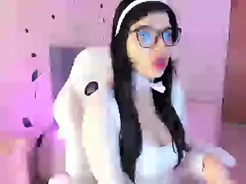 Snapshot of Gia_Brawn chatting on 10-30-25, 11:22 Gia Brawn online show from 10-30-25, 11:22