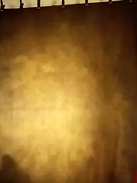 Snapshot of MissHazelnut chatting on 10-31-25, 05:58 MissHazelnut online show from 10-31-25, 05:58