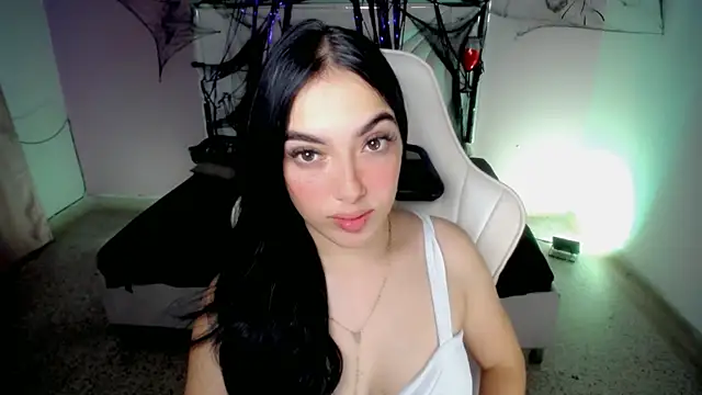 cielooo  online show from 10-28-25, 08:11