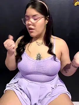 GabrielleMarsh1 online show from 10-13-25, 12:32