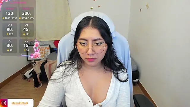 LoveLyy- online show from 10-13-25, 09:15